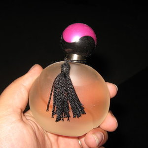 far away perfume is being swapped online for free