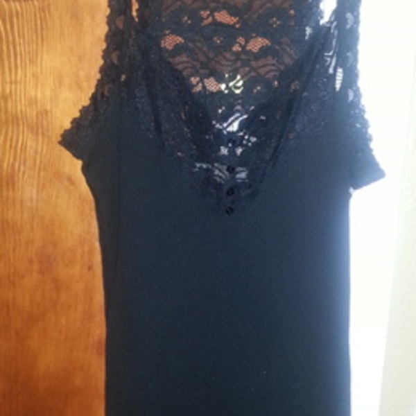 Energie lace tank is being swapped online for free