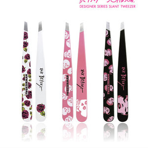 NIB Tweezerman Designer Series Betsy Johnson Slant Tweezer is being swapped online for free