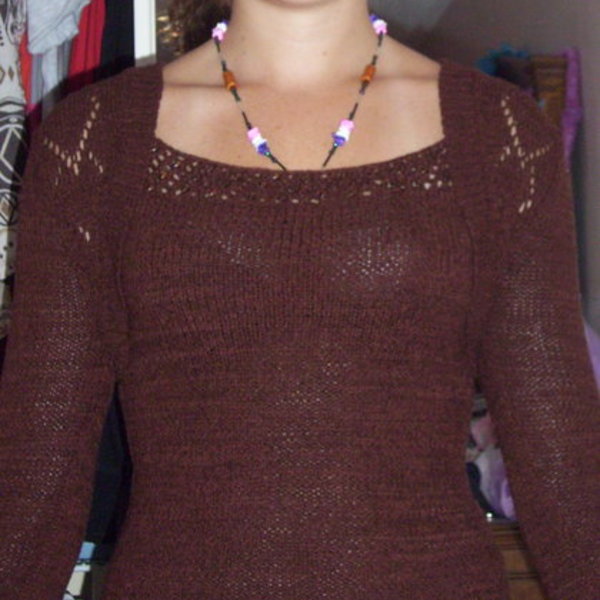 2pc Italian sweater is being swapped online for free