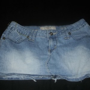 YMI light fade denim skirt is being swapped online for free