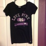 Vs pink top is being swapped online for free
