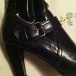 8 1/2 new directions black boots is being swapped online for free