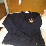 Bnwt Oregon windbreaker is being swapped online for free