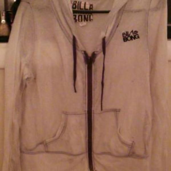 Billa Bong Jacket is being swapped online for free