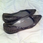 Snake skin looking flats is being swapped online for free