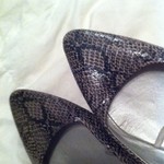 Snake skin looking flats is being swapped online for free