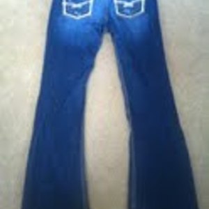 BKE Sabrina Jeans  is being swapped online for free