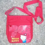 Hello Kitty Bag is being swapped online for free