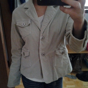 soft jean jacket is being swapped online for free