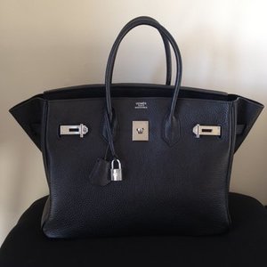 Hermes Birkin 35 Black with Silver Hardware is being swapped online for free