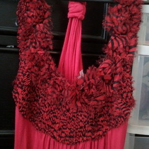 flowy red top w/ lace is being swapped online for free