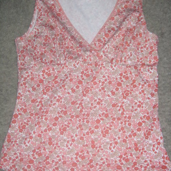 Macys Style & Company Top Size Small is being swapped online for free