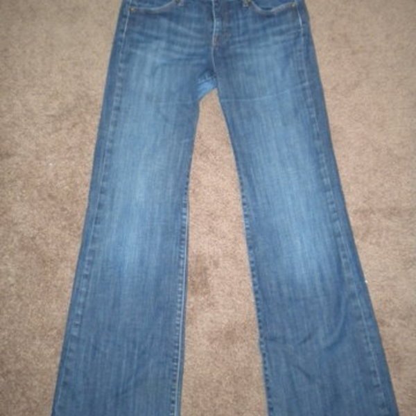 Paper Denim & Cloth Jeans Size 30 (10) is being swapped online for free