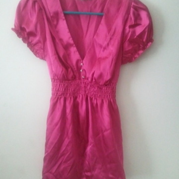 Hot pink fuchsia silk flowy top is being swapped online for free