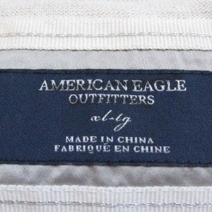 White AEO Sweater (XL) is being swapped online for free