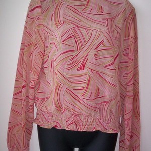 Pink Maroon Tan Old Navy Top M is being swapped online for free