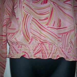 Pink Maroon Tan Old Navy Top M is being swapped online for free