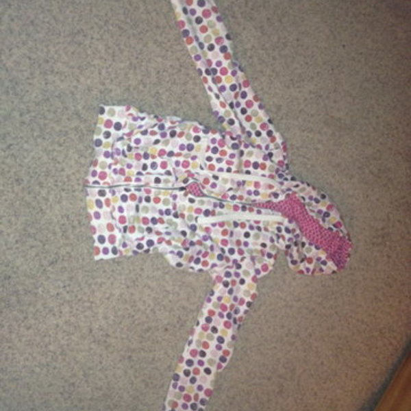 Aero Zip Up Hoodie is being swapped online for free