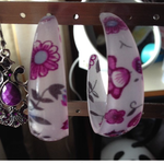 Earrings is being swapped online for free