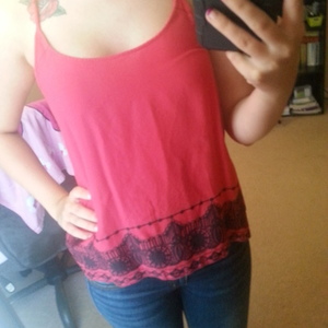 hurley hot pink tank is being swapped online for free