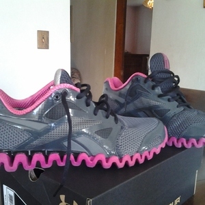 Reebox shoes New   is being swapped online for free