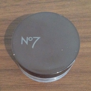 No 7 Beautifully Matte Mousse Foundation - wheat shade, 30g. is being swapped online for free