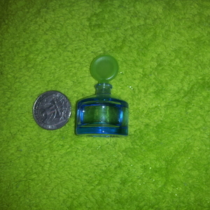 curve perfume is being swapped online for free