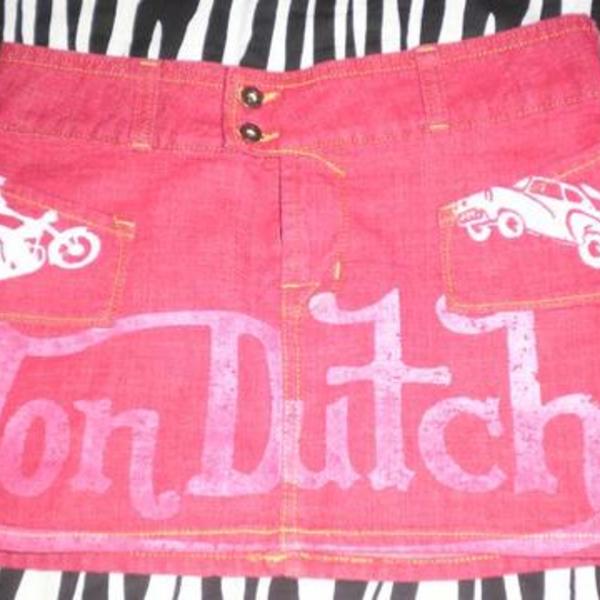 Red Von Dutch mini skirt size small is being swapped online for free