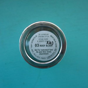 clinique blush stick is being swapped online for free