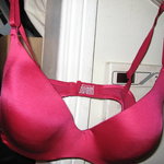 38 d fuchia bra is being swapped online for free
