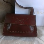 Vintage 70's Leather El Portal Purse is being swapped online for free
