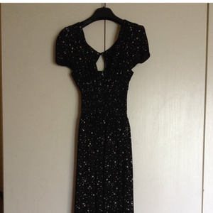 GUESS party/cocktail black dress with stars M is being swapped online for free
