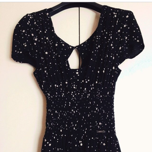 GUESS party/cocktail black dress with stars M is being swapped online for free