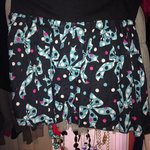 H&M bow skirt is being swapped online for free
