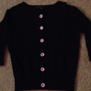 Black Cardigan is being swapped online for free