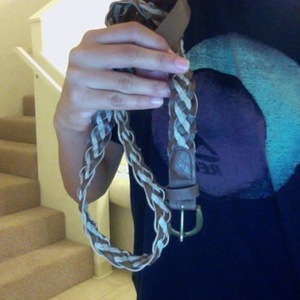Brown/tan woven belt is being swapped online for free