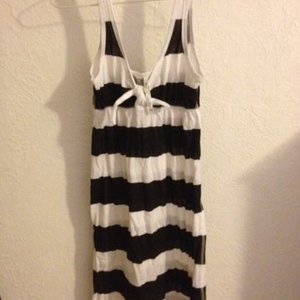 Black And White Striped M Dress (Exist) is being swapped online for free