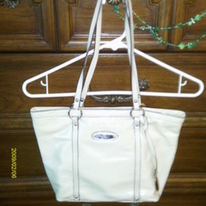 Faux Leather Rosetti New York Bag is being swapped online for free