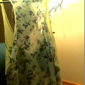 Hi-Low sheer back tank is being swapped online for free