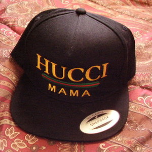hucci mama snapback is being swapped online for free