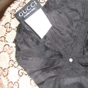 Gucci hat is being swapped online for free