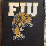 Iphone 4/4s phone case is being swapped online for free