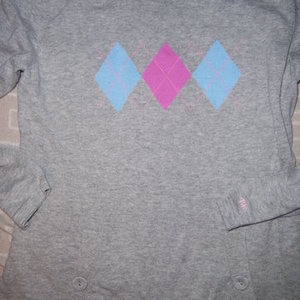 TOMMY HILFIGER small sweater MUST SEE beautiful quality is being swapped online for free