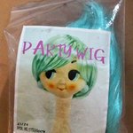 Teal short wig is being swapped online for free