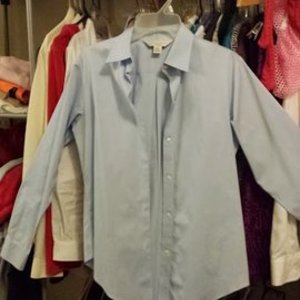 wrinkle free buttom up dress shirt is being swapped online for free
