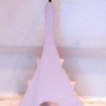 sparkly french pink eiffel tower jewelry holder/organizer is being swapped online for free