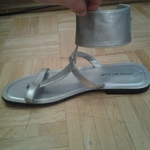 summer sandels  is being swapped online for free