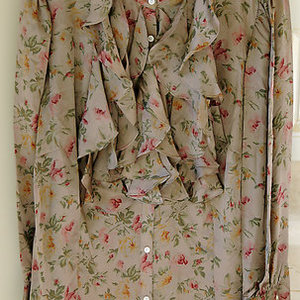 NWT Ralph Lauren Ruffle Front Blouse is being swapped online for free