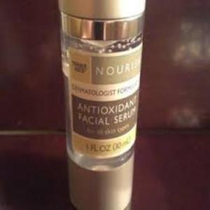 Trader Joe's Nourish Antioxidant Facial Serum is being swapped online for free